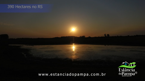 Renato Borghetti   Kilómetro Once (Transito Cocomarola)   Instrumental Sesc Brasil [VDownloader].00_03_43_03.Quadro060_3e750df7af56e568d1156a8ebe1d0e917b5700ba.jpg